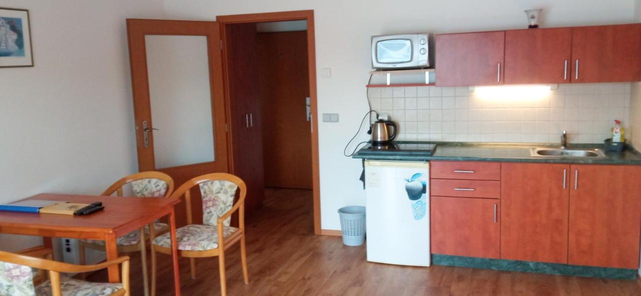 Penzion Ratmírák Maly Ratmirov Exterior foto